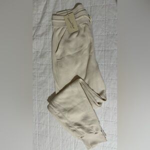 Universal Thread - Fleece Joggers White Sand
